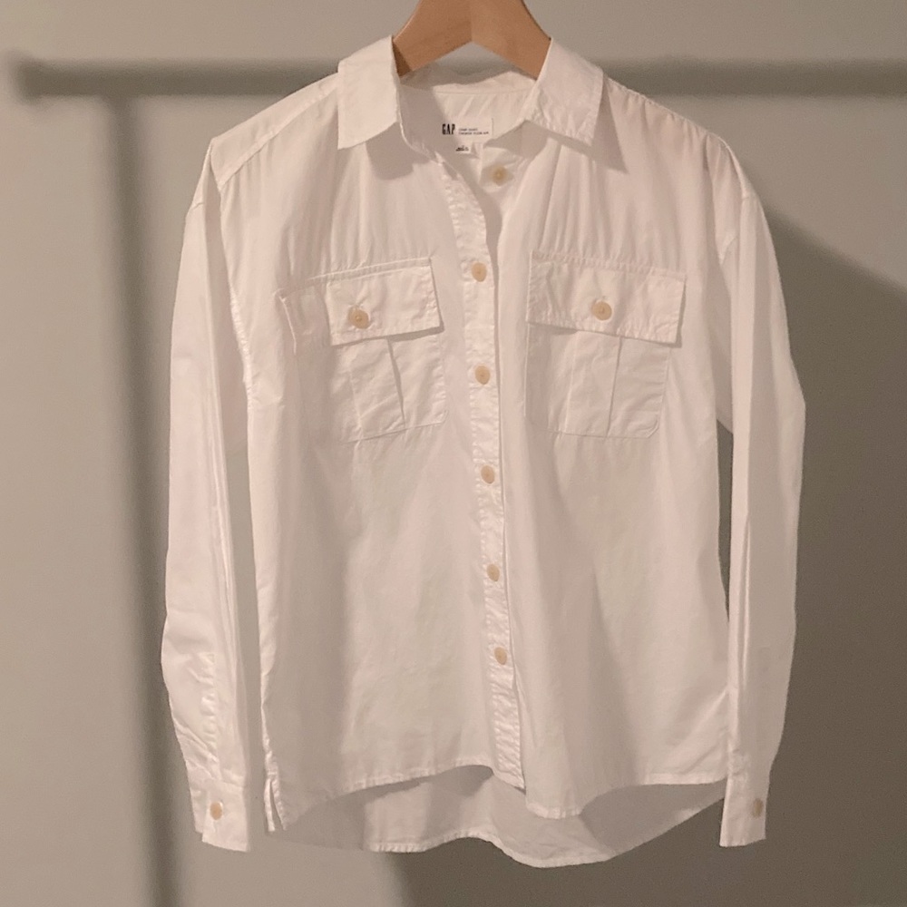 ✨NWT✨ Gap Camp Dress Shirt